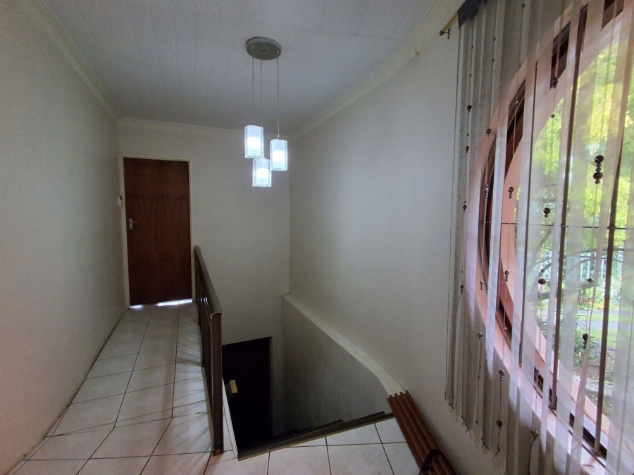 4 Bedroom Property for Sale in Nahoon Valley Park Eastern Cape